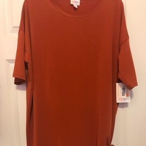 Lularoe - Irma shirt